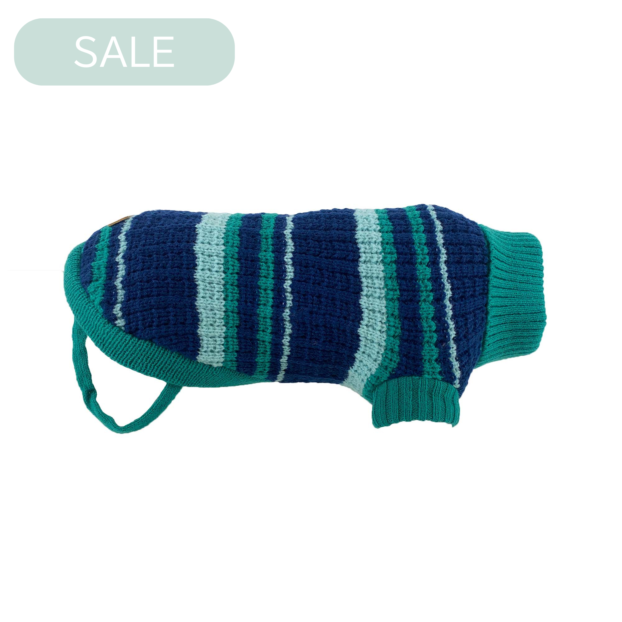 SKI LODGE JUMPER