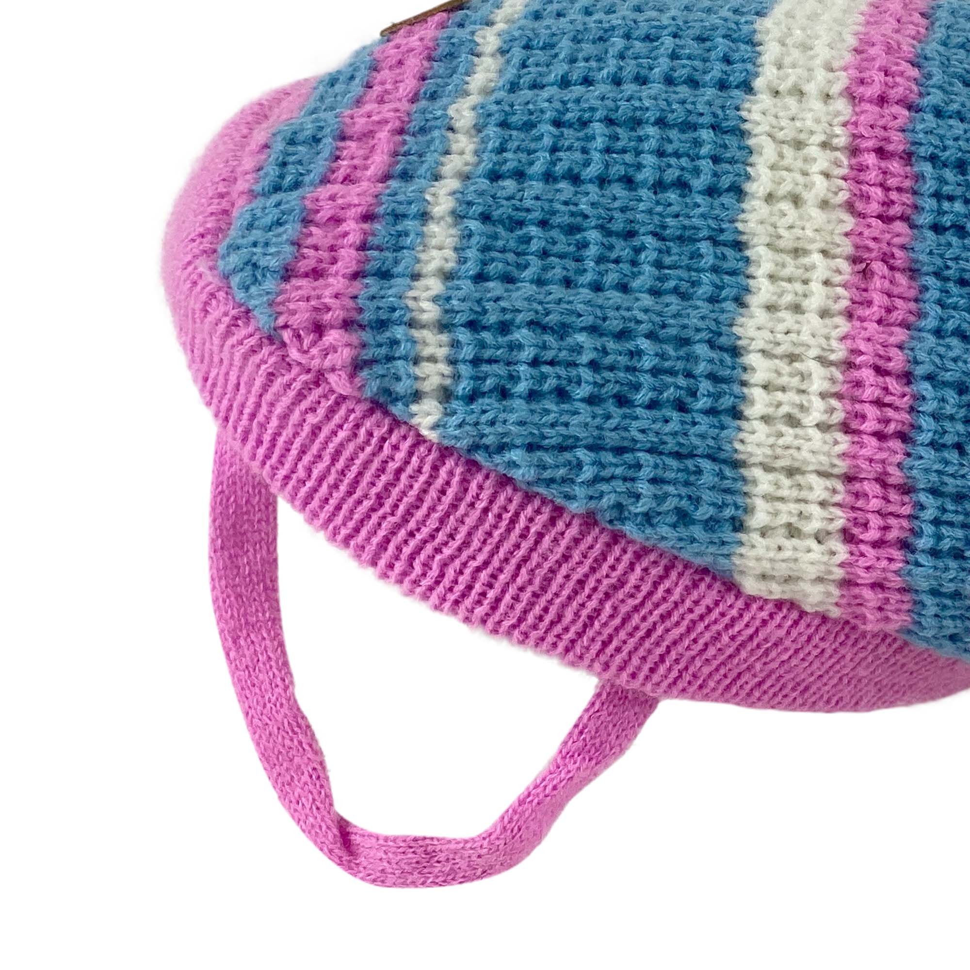 SKI LODGE JUMPER