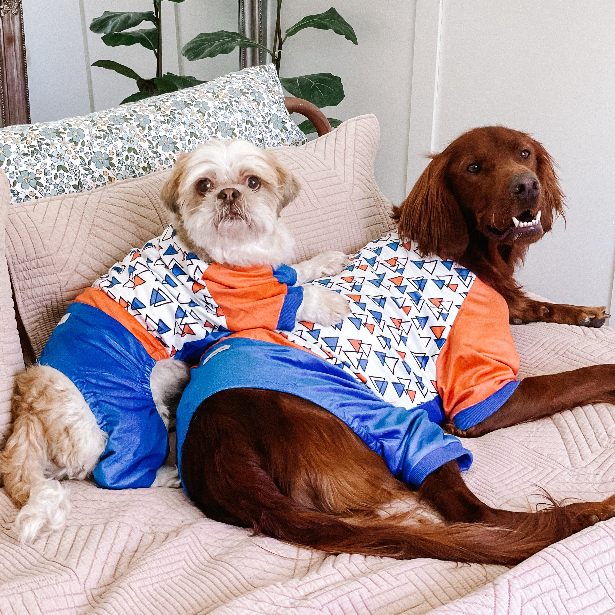 TRIANGLE PYJAMAS